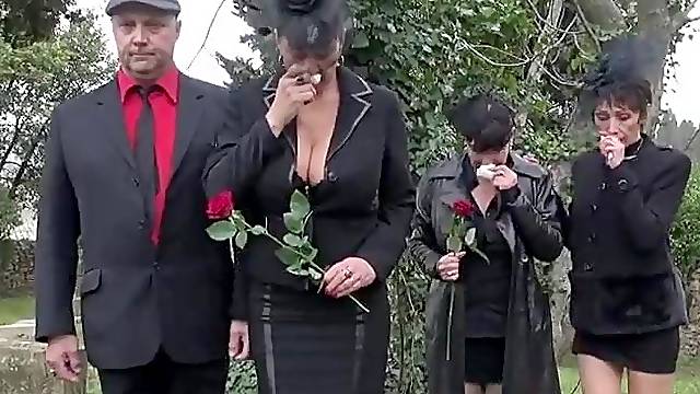 Mom Videos
